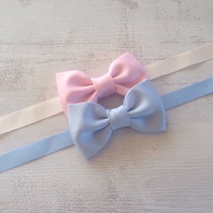 Gaiši zils un rozā