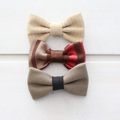 Brūni bēšīgi tauriņi